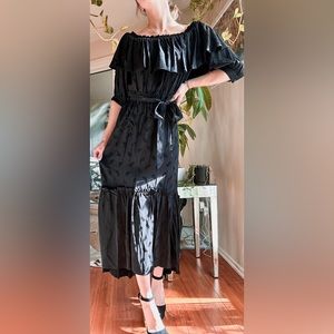 Topshop Off-shoulder Ruffle Midi Dress